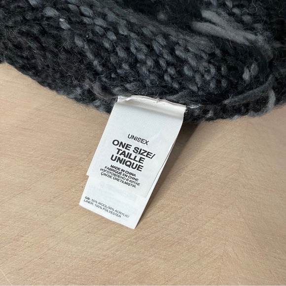 The North Face Black and Gray Beanie Cap with Earflaps Wool Blend - Picture 6 of 9